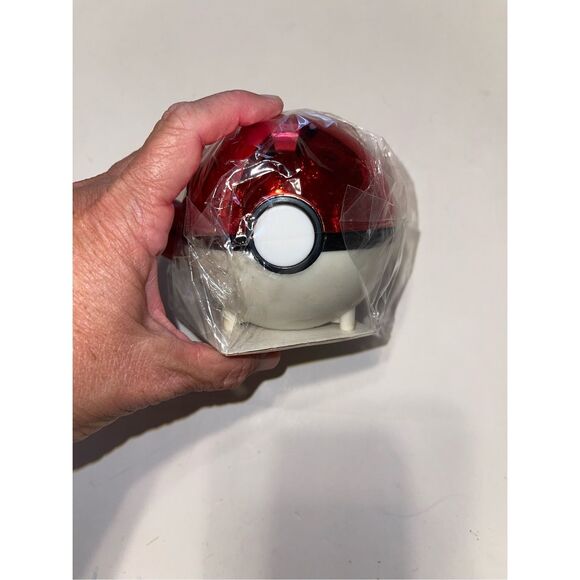 Pokémon Burger King 23k Gold Plated Trading Card SEALED Mystery of what’s inside - Picture 1 of 6